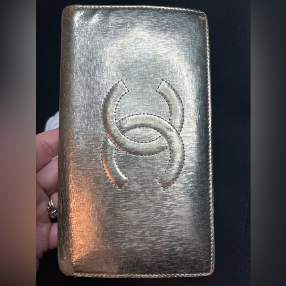 Authentic Chanel wallet